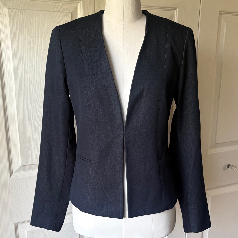 T Tahari Open Front Blazer/Size 6